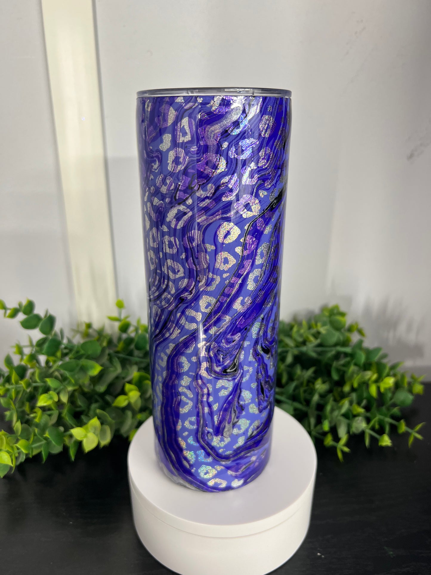 Hydrodip 5/10 - 20oz purple leopard print base