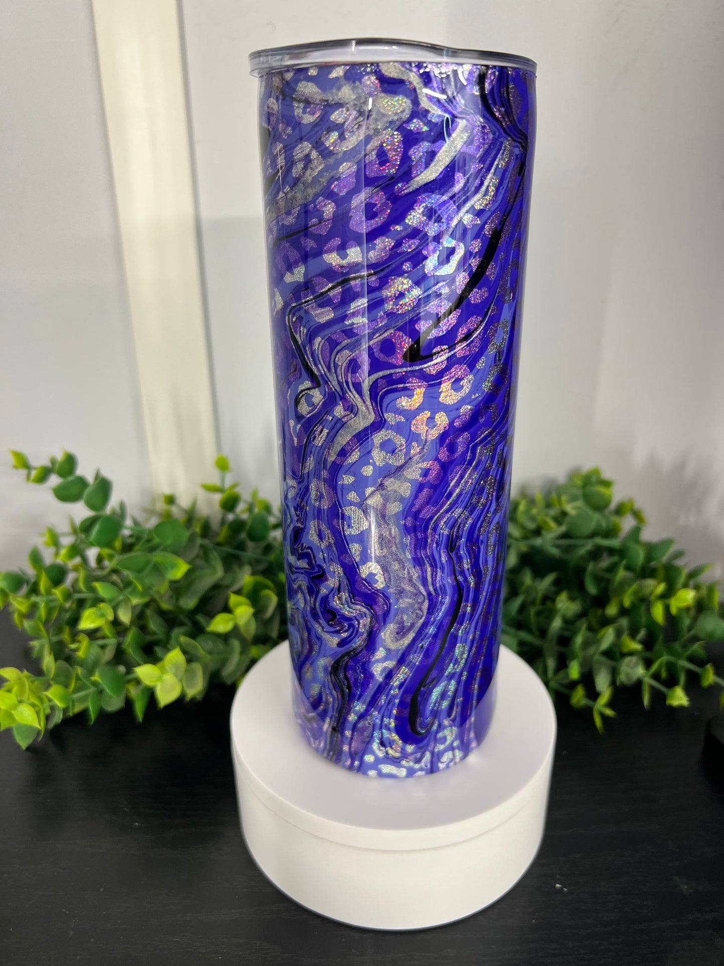 Hydrodip 5/10 - 20oz purple leopard print base