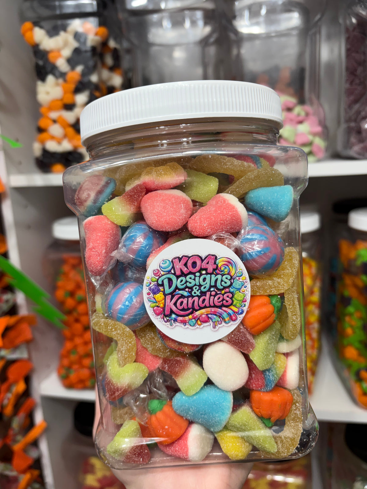 Snackleboxes and Jars