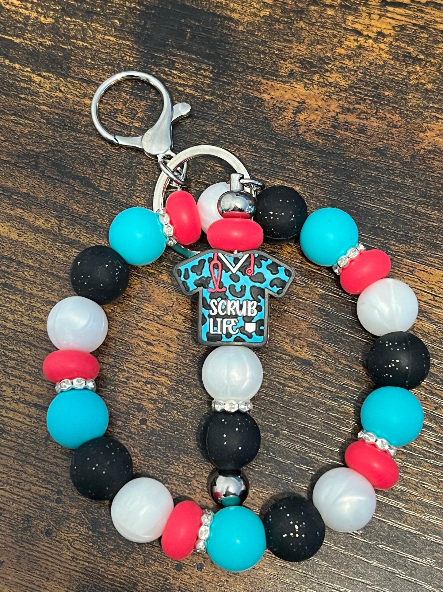 Beaded WRISTLET with BAR