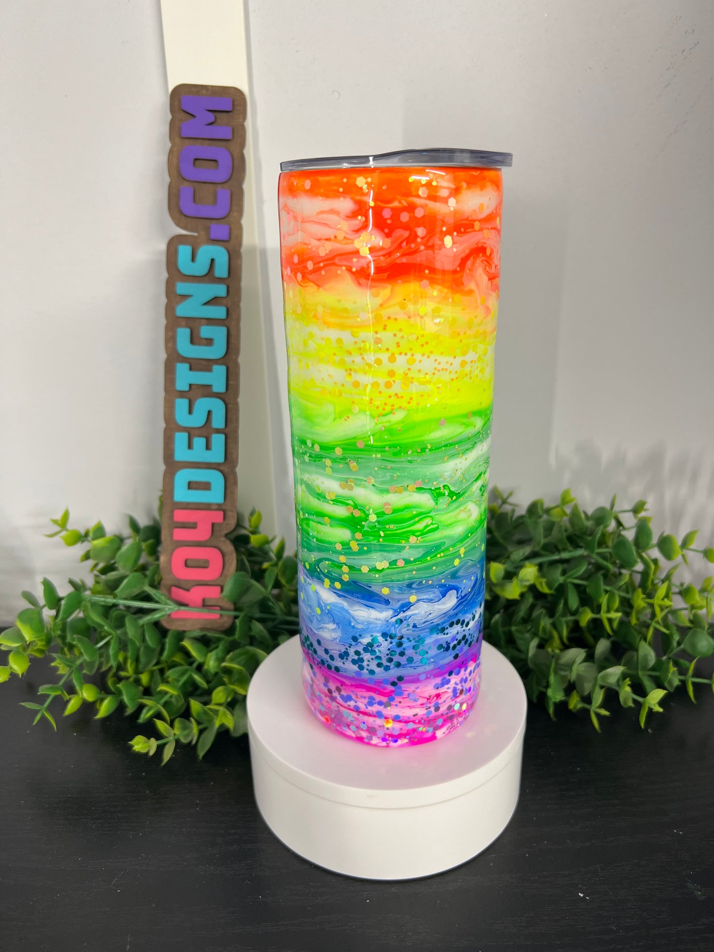 20oz skinny - neon ink swirl with corresponding glitter