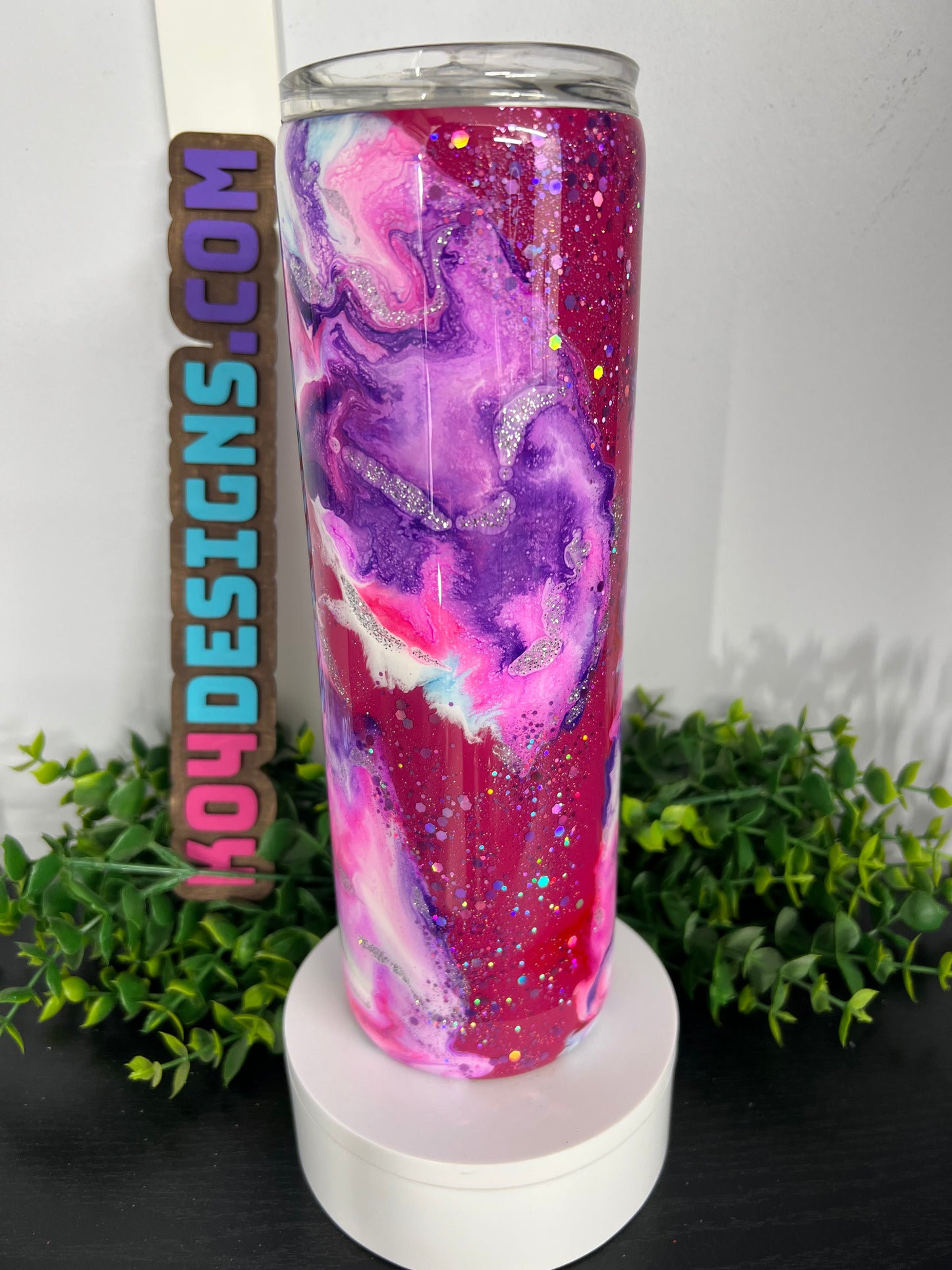 30oz Skinny - purple/pink/white marble cloud with glitter