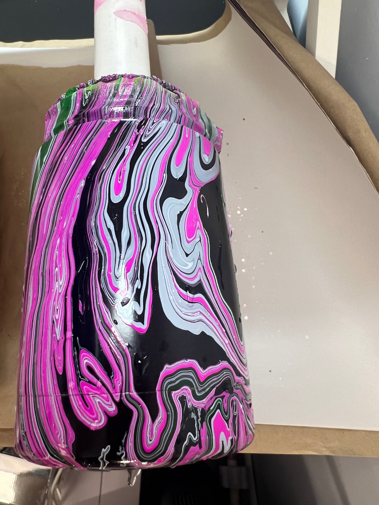 Hydrodip 5/10 - 12oz can coozie black base with pink/green/white ink