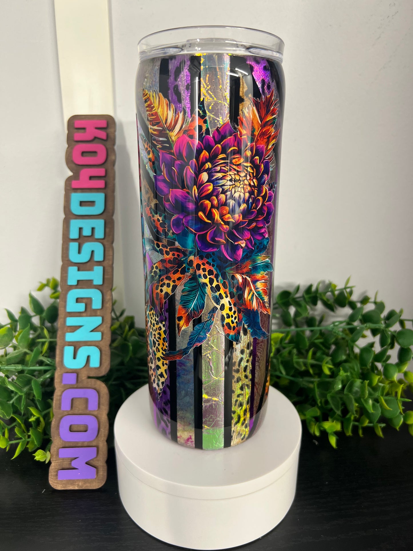 20oz Skinny Tumbler - Mixed Media