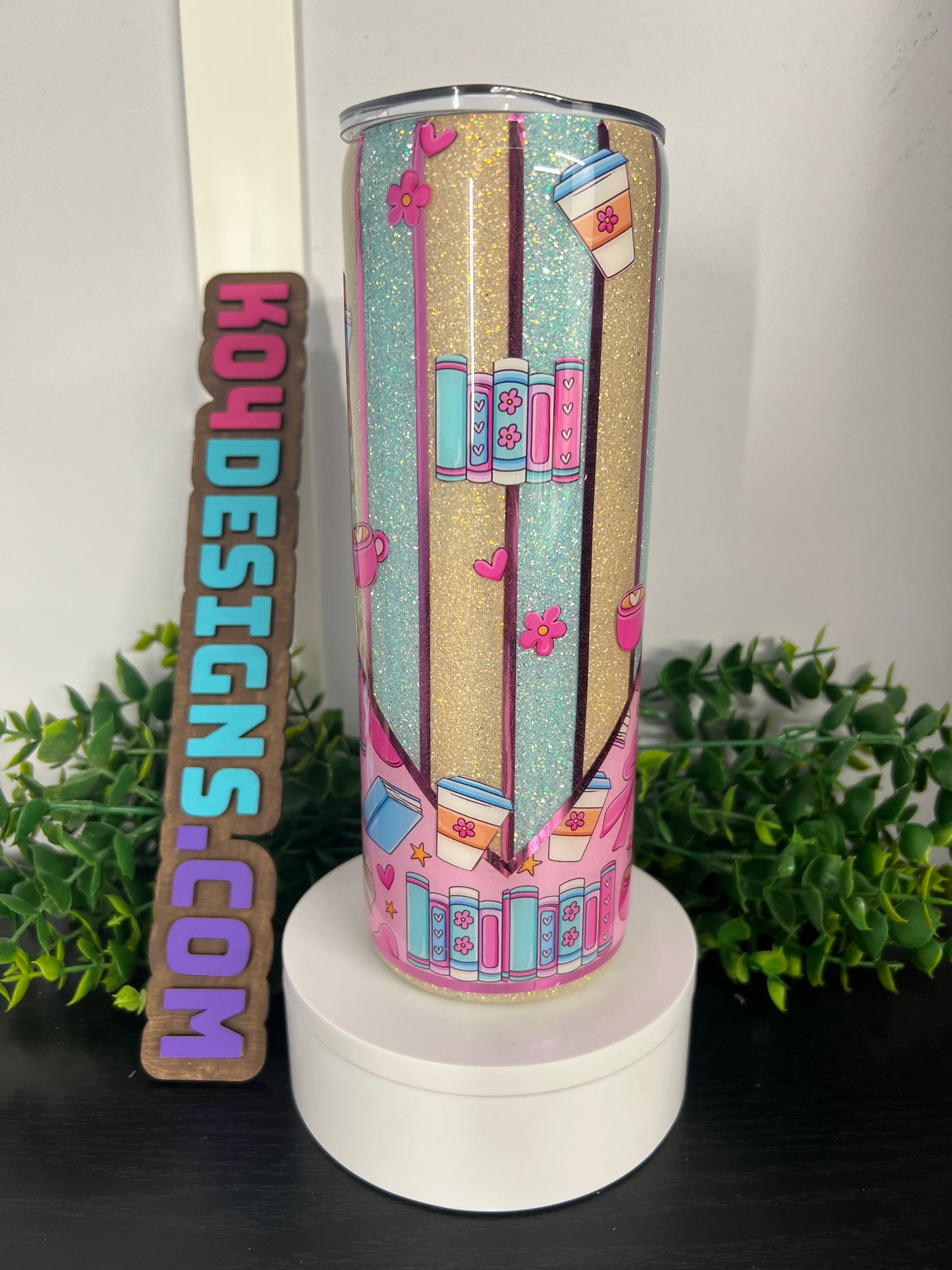 20oz Skinny - book vinyl with glitter & pin striping