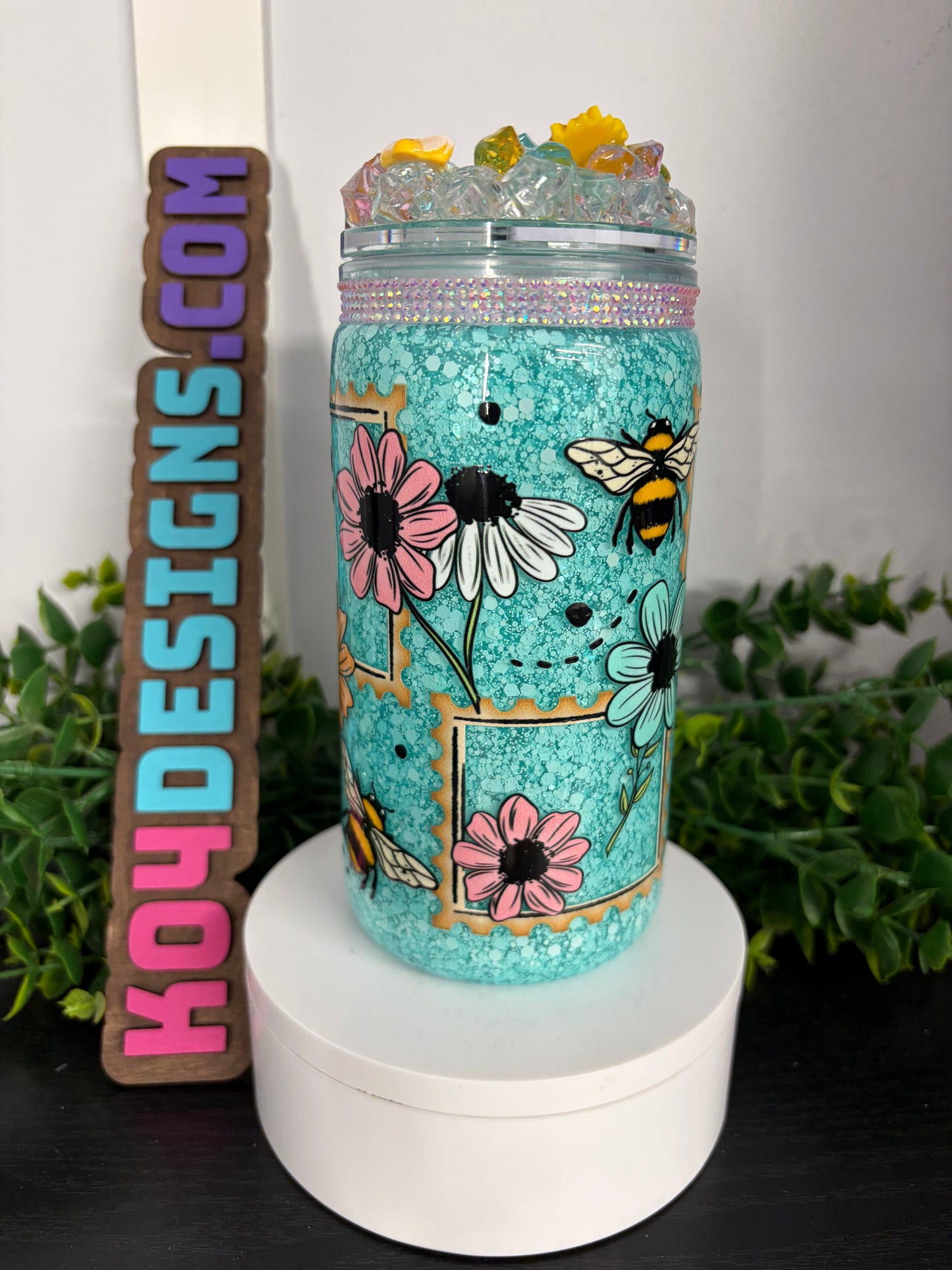 16oz Acrylic Snowglobe Cup - Bees & Flowers - teal/yellow/pink