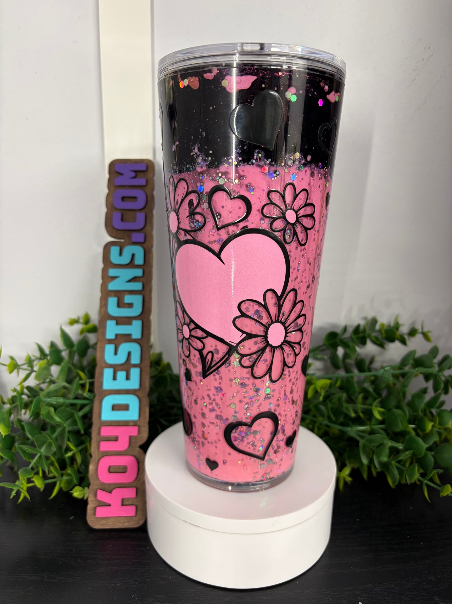 24oz Acrylic Snowglobe Cup - Super Slow Moving Lava - pink & black w/ hearts & daisies