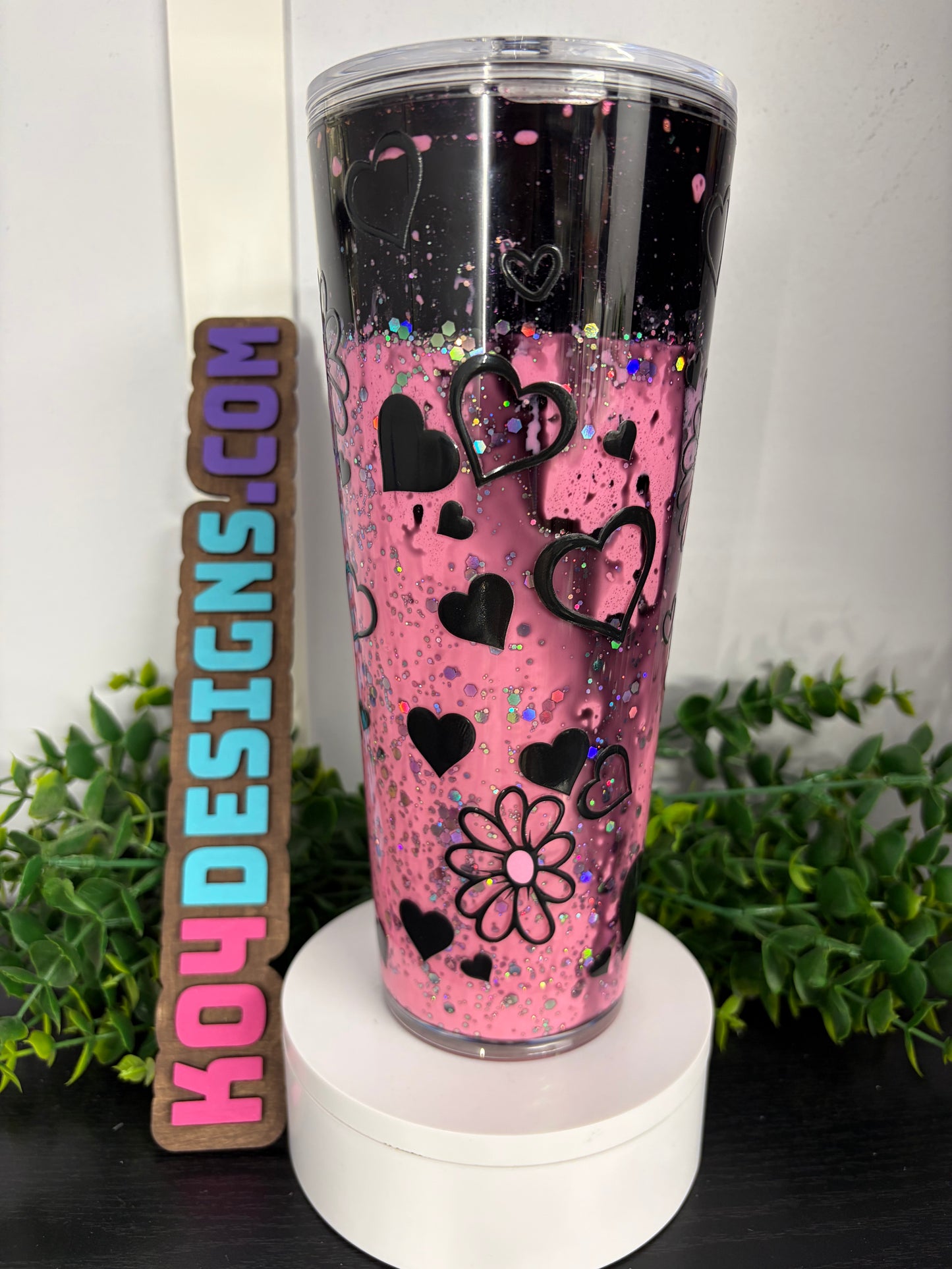 24oz Acrylic Snowglobe Cup - Super Slow Moving Lava - pink & black w/ hearts & daisies