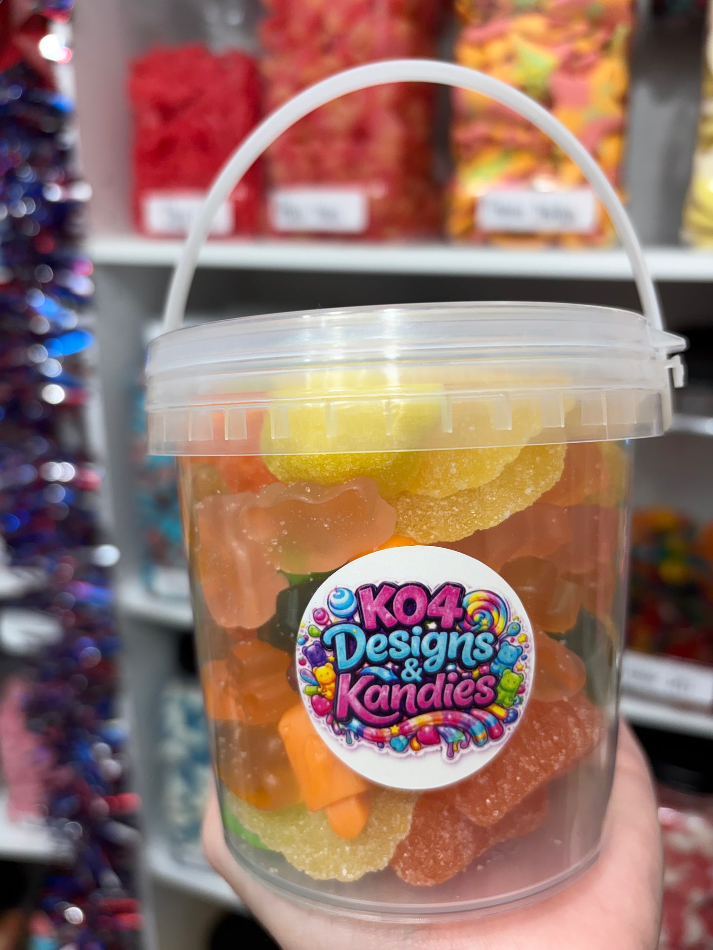 Snackleboxes and Jars