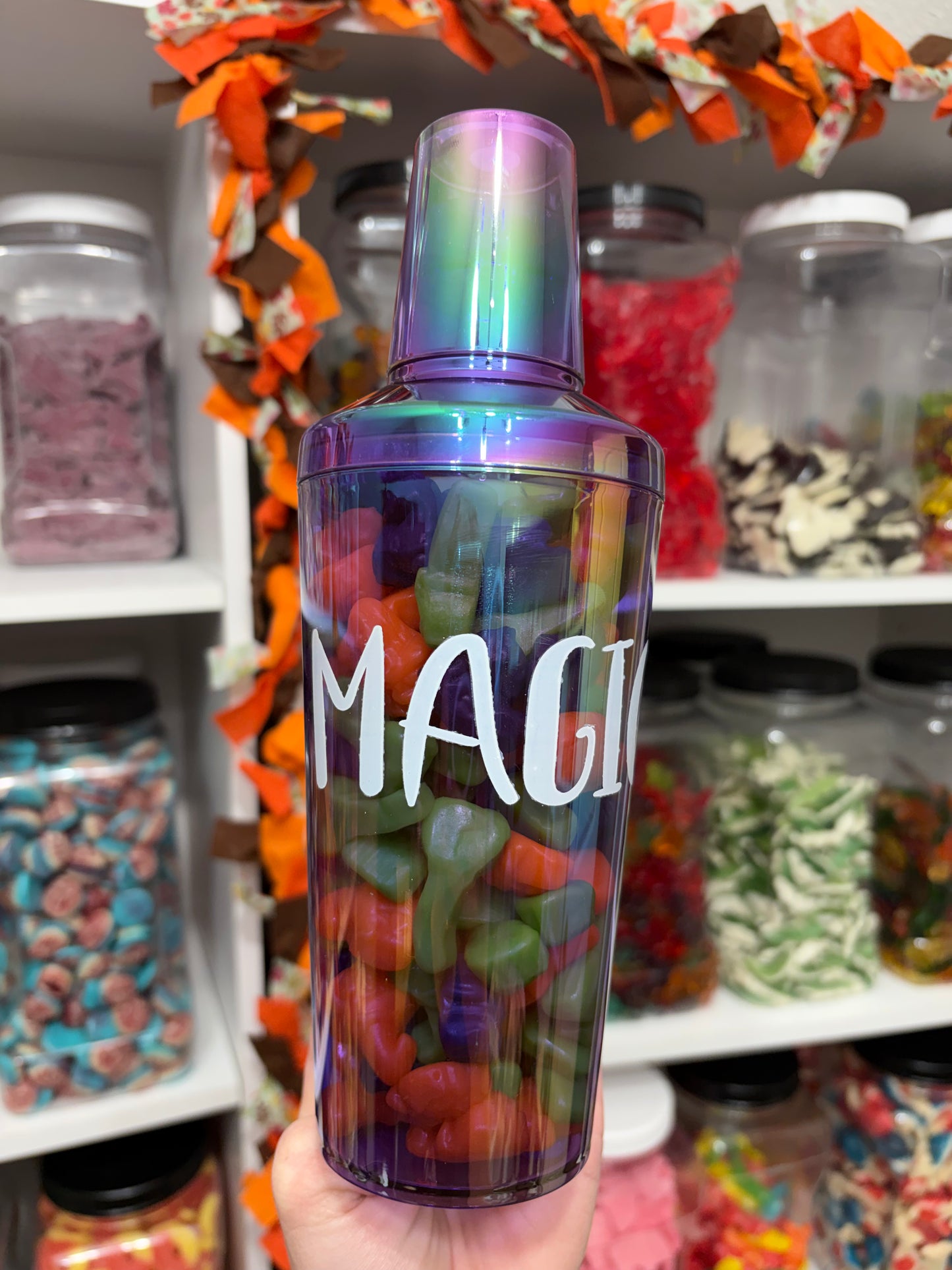 Snackleboxes and Jars